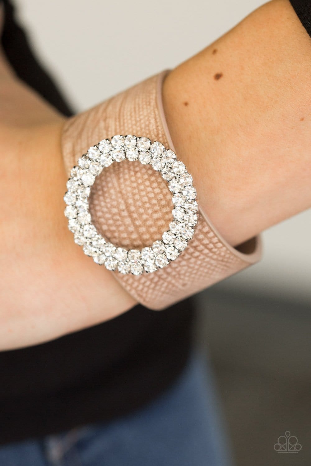 Ring In The Bling Wrap & Snap