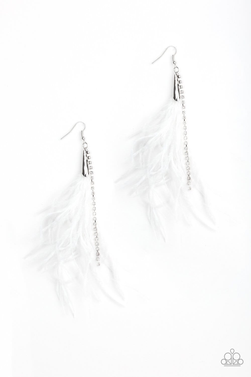 Paparazzi Showstopping Showgirl Earrings