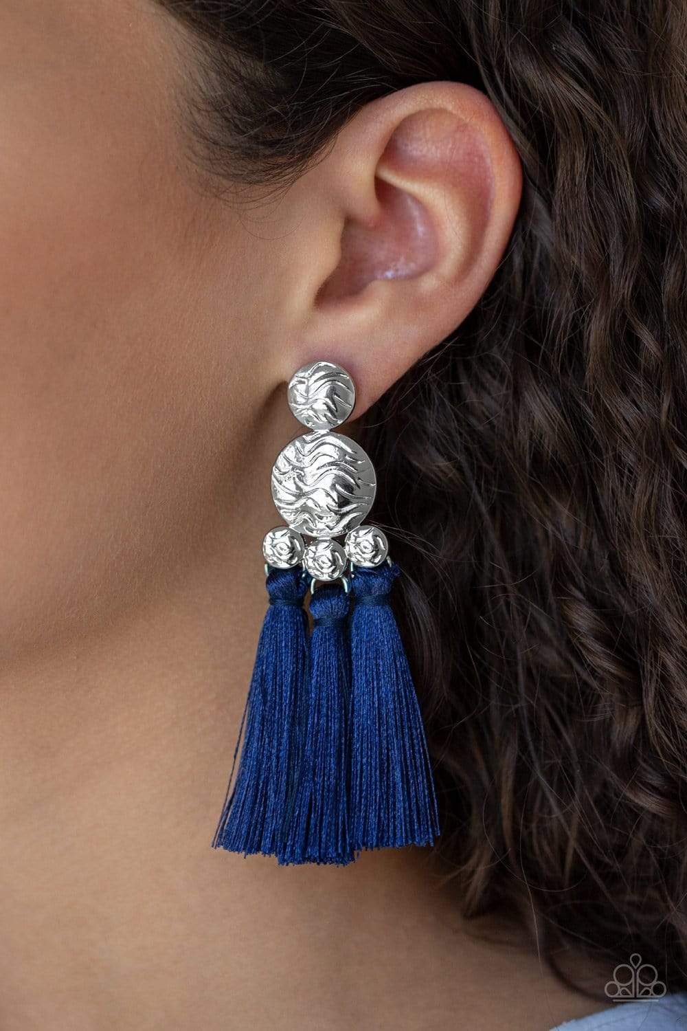 Taj Mahal Tourist Tassel Earrings