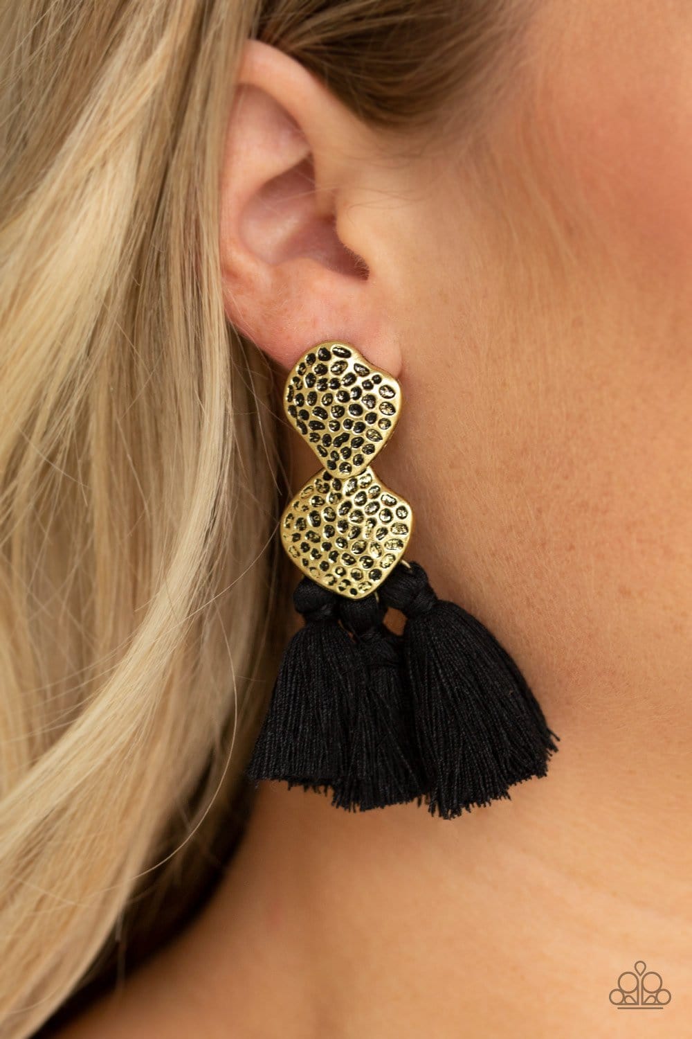 Paparazzi Tenacious Tassel Earrings