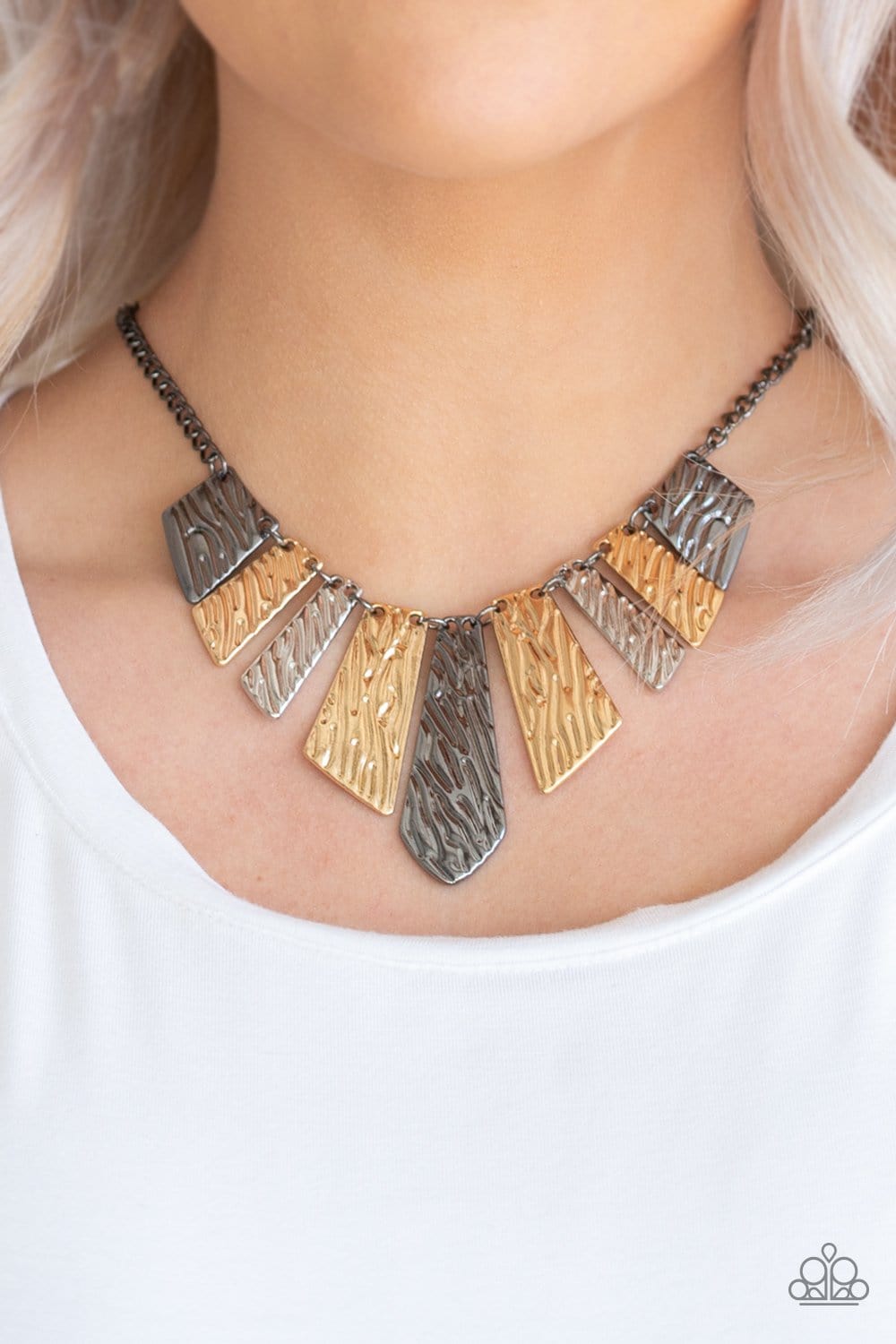 Texture Tigress Necklace