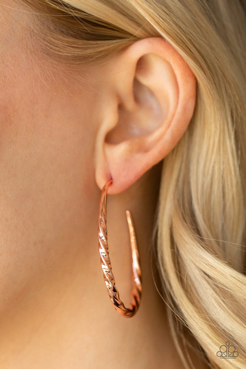 Paparazzi Twisted Edge Hoops