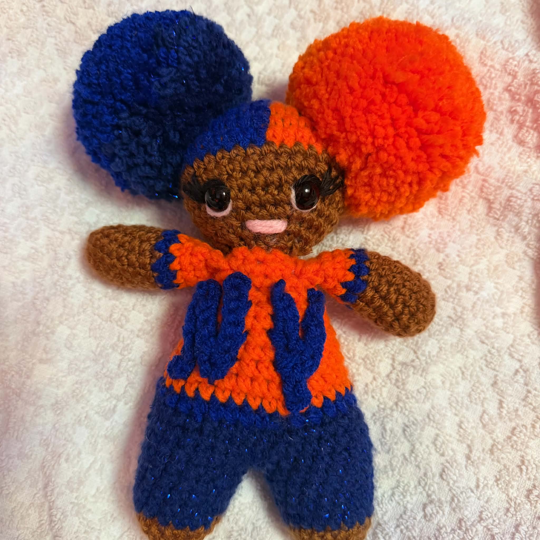Courtside Collection™ – NY Inspired Collectible Doll Charms