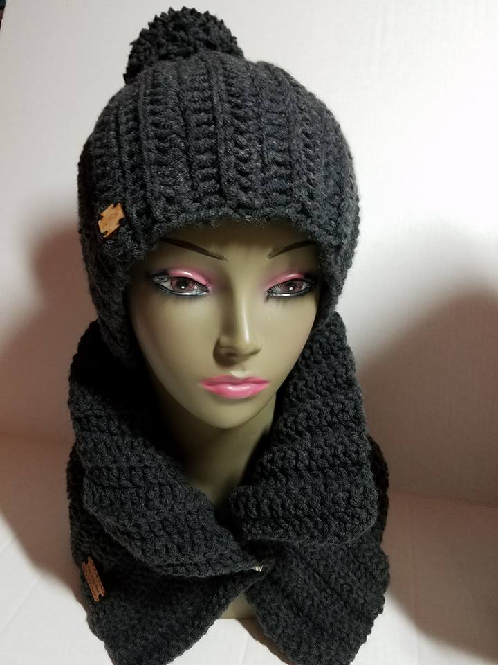 Going Skiing Unisex Hat Set