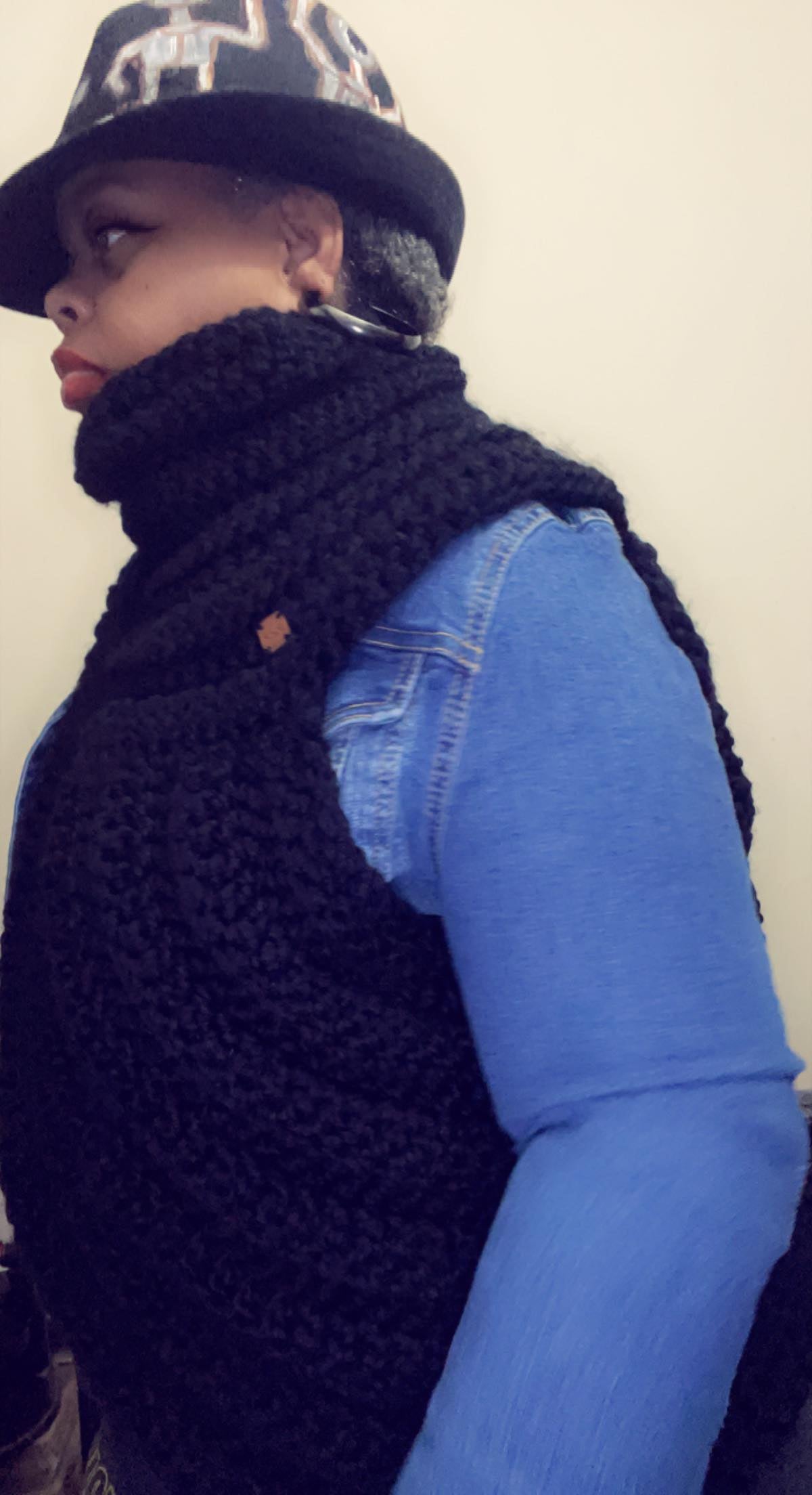 Kantis Inspired Cowl